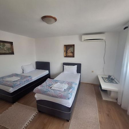 Apartmani Ruza Podgorica Bagian luar foto
